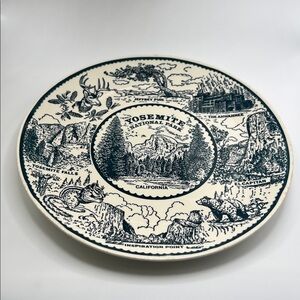 RARE 10” Vintage Yosemite National Park Souvenir Collector Plate Made in USA